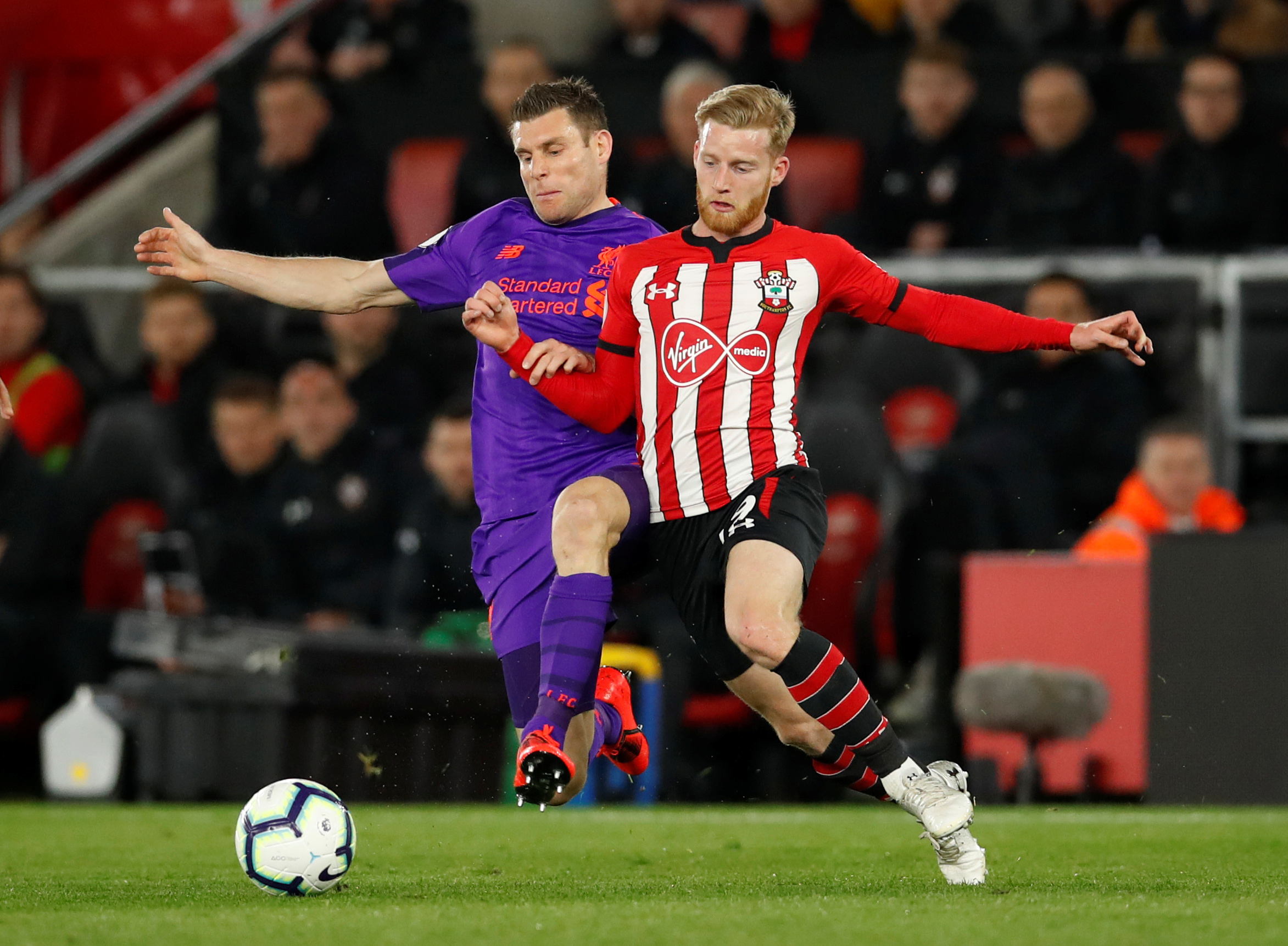 英超焦点战：利物浦主场迎战热刺,