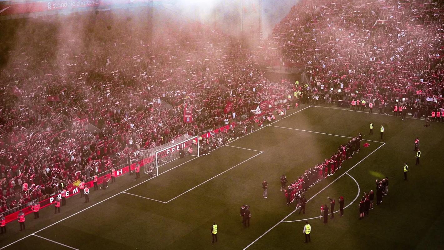 德转评年度最佳左边锋：迪亚斯、KK、拉菲尼亚、维尼修斯入围