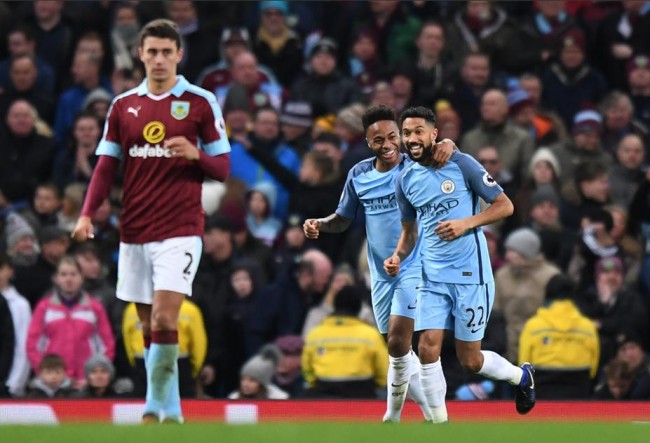 杰伦·约翰逊成为08年詹姆斯以来连续两场砍三双最年轻的前锋